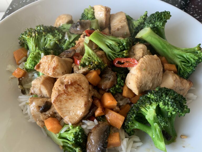 Chicken and Broccoli Stir-Fry