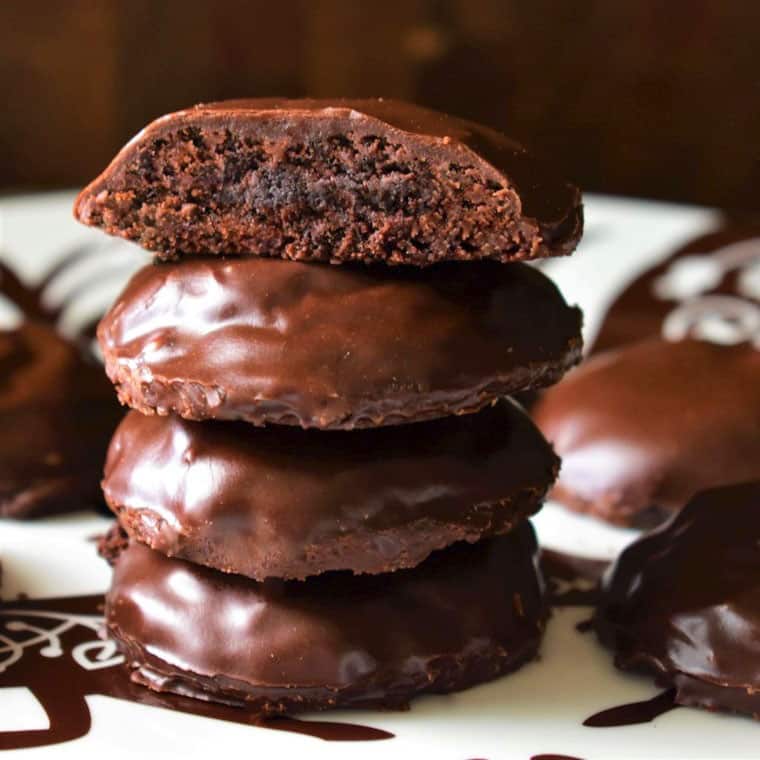 Texas Sheet Cake Cookies with Chocolate Buttercream