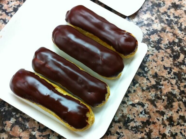 Dark chocolate eclairs