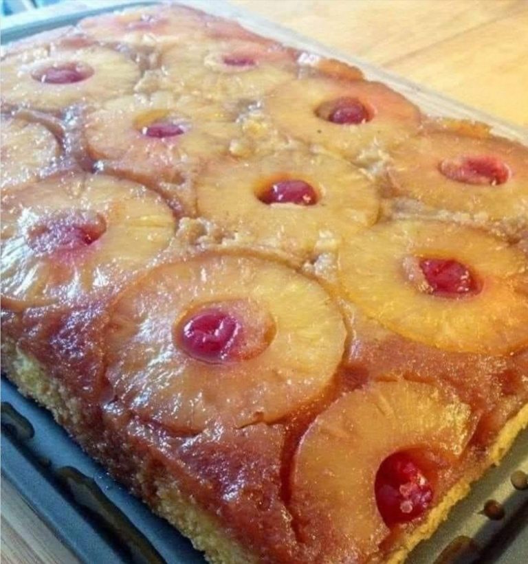 Pineapple Upside-Down Cake