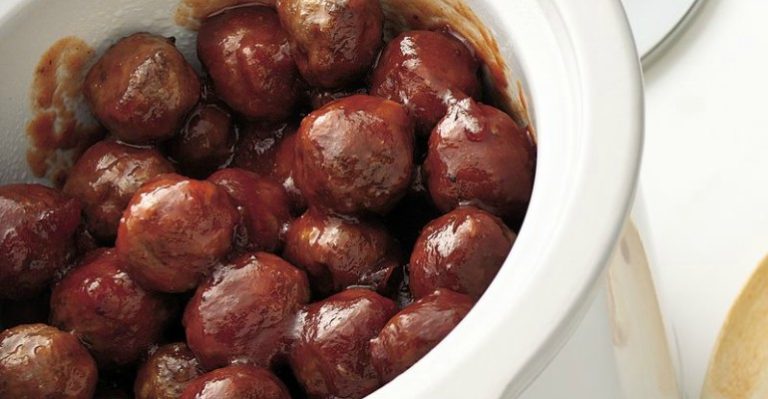 Crock Pot Cranberry Sauce Meatballs – A Holiday Fave!