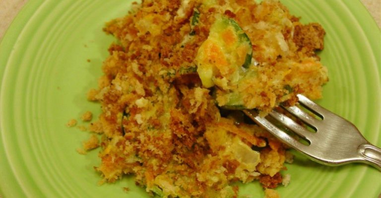 Crispy Carrot And Zucchini Casserole That’ll Make Your Mom Jealous