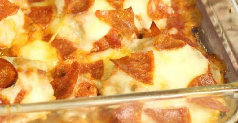 Pamper Your Taste Buds With Pepperoni Chicken Bake – A GREAT Weeknight Meal!