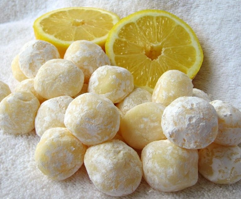 LEMON TRUFFLES