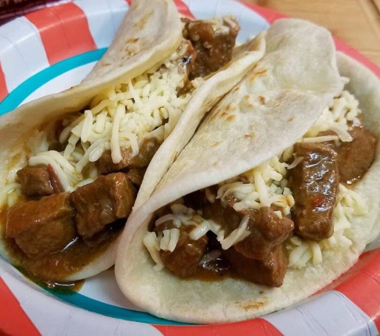 CARNE GUISADA TACOS