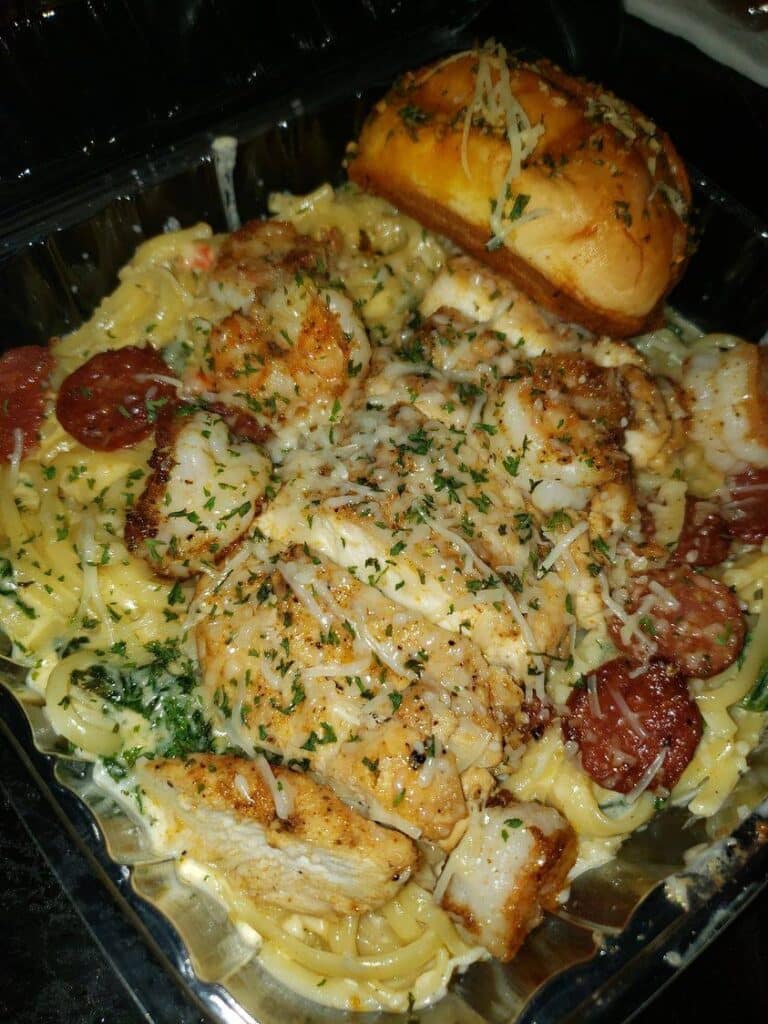 Cajun Pasta Shrimp and Chicken￼￼