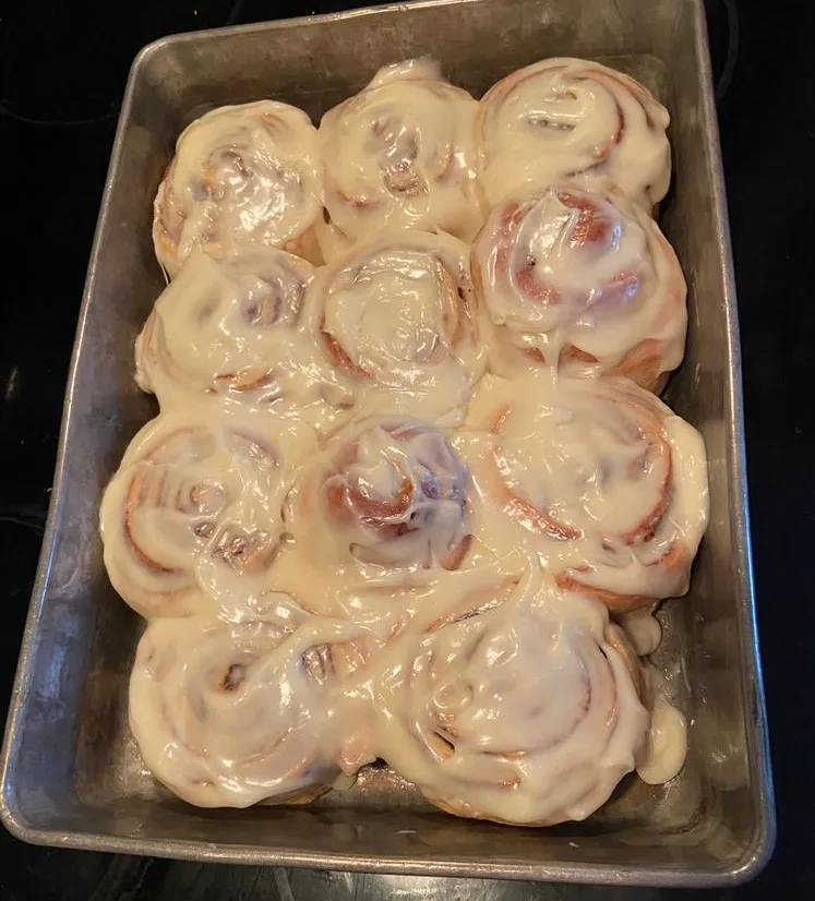 BEST HOMEMADE CINNAMON ROLLS RECIPE