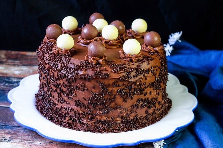 Chocolate Truffle Cake