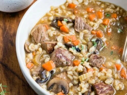 Slow Cooker Beef Barley Soup