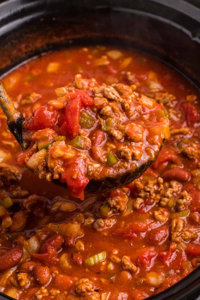 WENDY’S COPYCAT CHILI IN THE SLOW COOKER