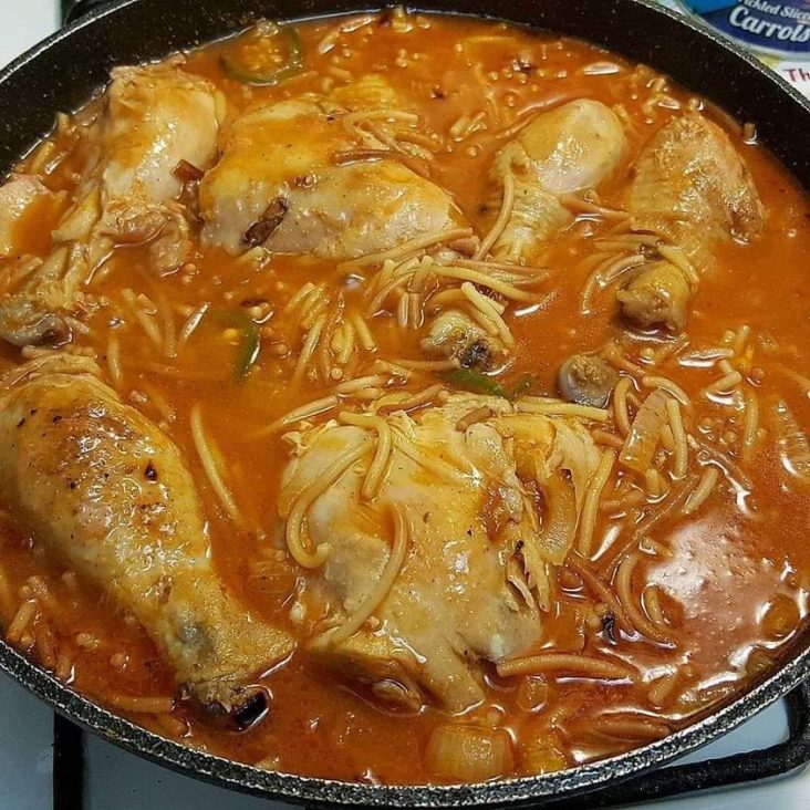 Fideo con Pollo!￼￼