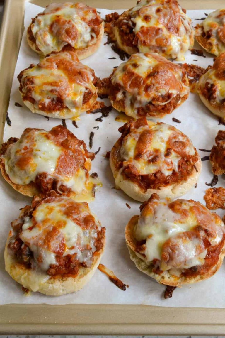 PIZZA BURGERS