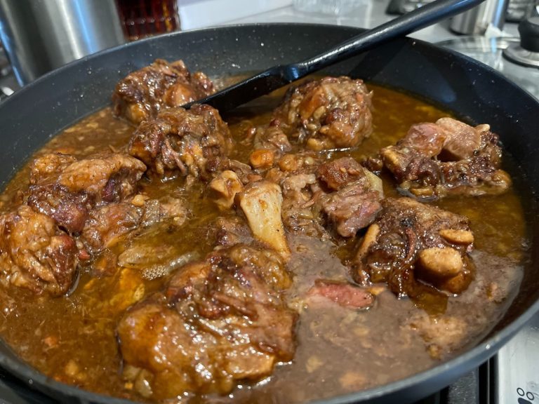 southern styled oxtails