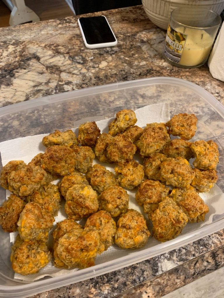 CHEDDAR BAY SAUSAGE BALLS