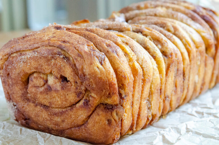 Apple Fritter Pull-Apart Bread