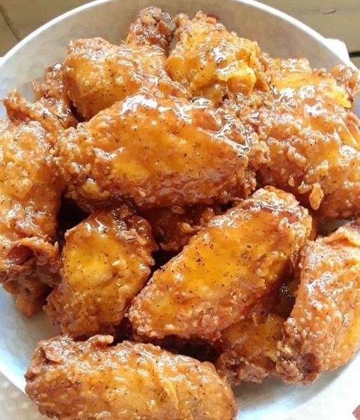 Fried Wing Flats Drizzled With Honey Lemon Pepper