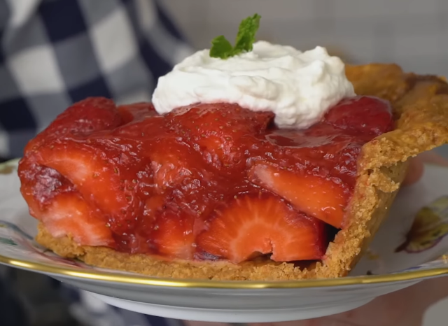 The Best Fresh Strawberry Pie