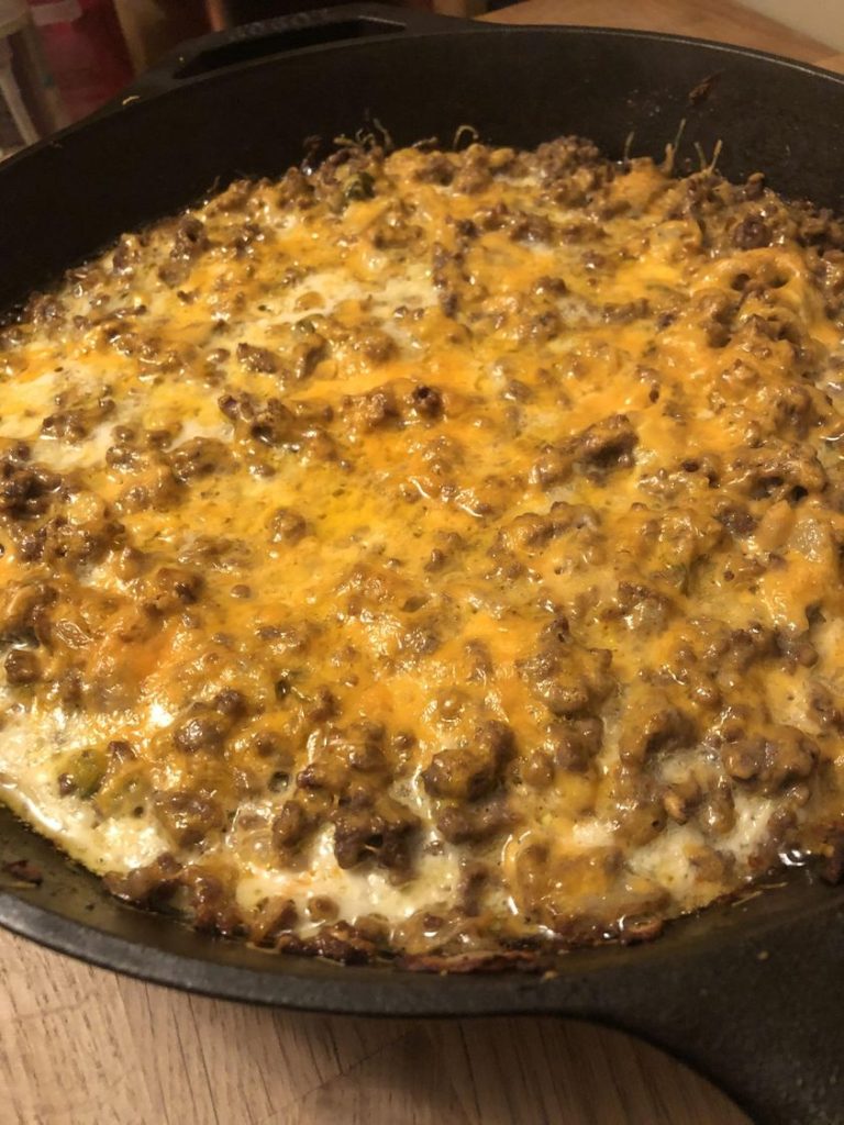 Cheeseburger casserole! 😍