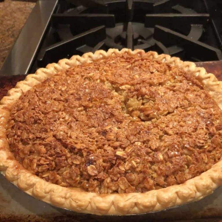 CLASSIC AMISH OATMEAL PIE