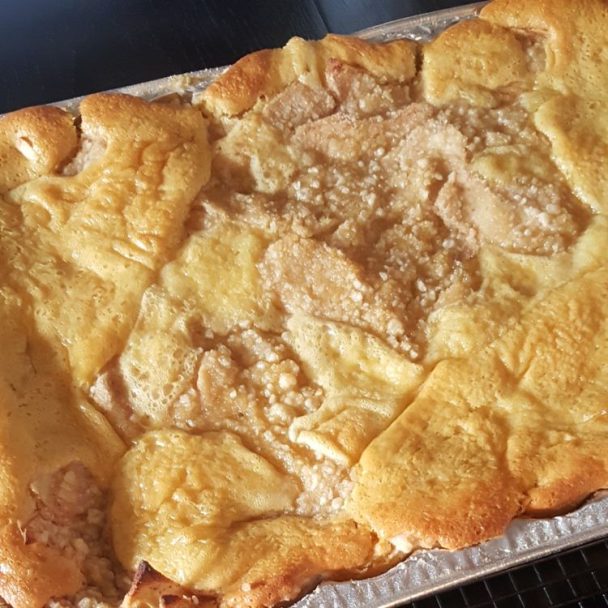 APPLE PIE CAKE