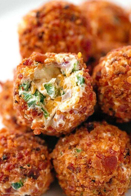 BROCCOLI CHEESE BALLS