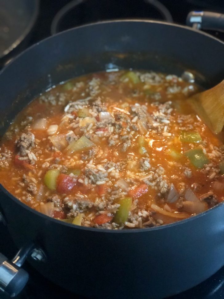 STUFFED PEPPER SOUP IS A FULL MEAL IN A BOWL