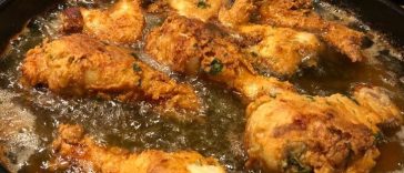 HOW TO MAKE BAKED FRIED CHICKEN