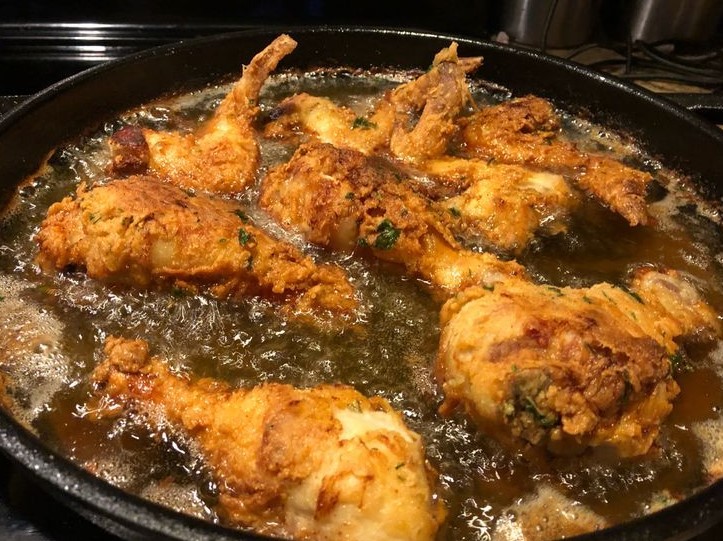 HOW TO MAKE BAKED FRIED CHICKEN