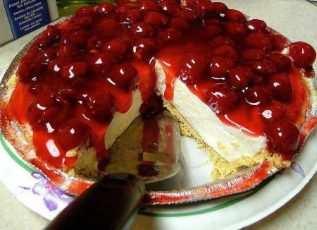 No-Bake Strawberry Cheesecake Yummy!