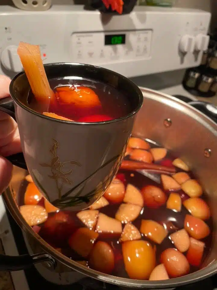 Homemade Ponche navideño