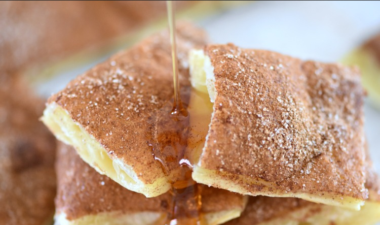 Puff Pastry Bites With Syrup