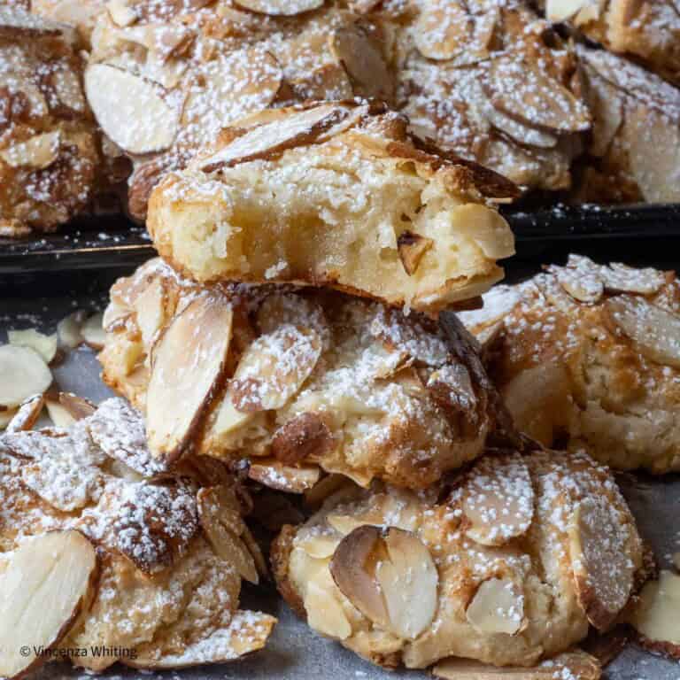 Italian Almond Cookies (Ricciarelli) 🌰✨