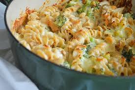 Creamy Chicken and Broccoli Pasta