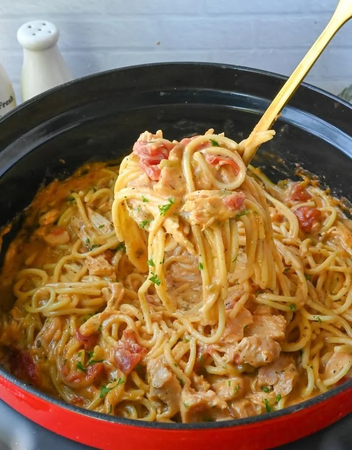 Delicious CrockPot Chicken Spaghetti dish with vibrant ingredients