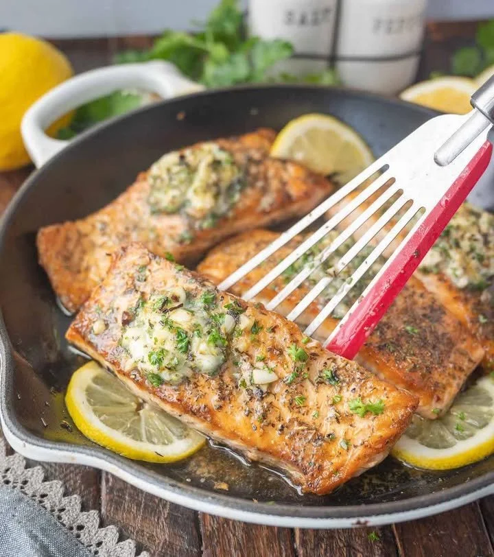 Delicious Herb Grilled Salmon dish from Olive Garden served with vegetables