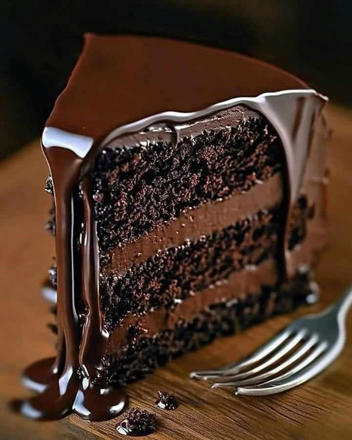 Moist chocolate cake with luscious chocolate ganache topping