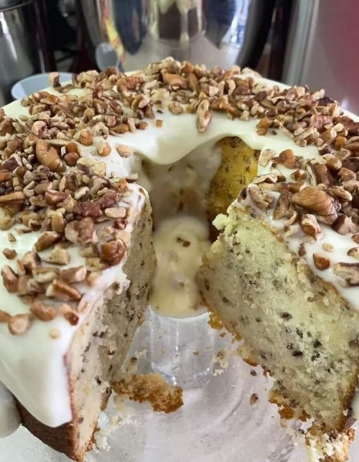 Easy Cake Mix Italian Cream Cake – Moist, Fluffy, and Delicious