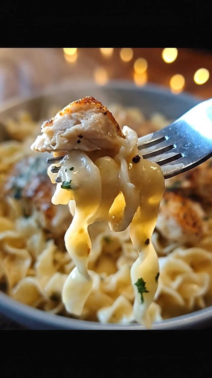 Chicken with Buttered Noodles